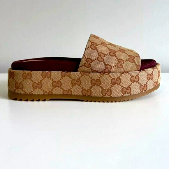Gucci Women's Angelina GG Canvas Platform Slide Sandals - Picture 3 of 4